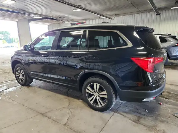 5FNYF6H56JB012872 2018 HONDA PILOT - Image 2