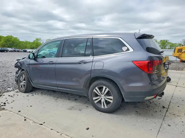 5FNYF6H56JB018090 2018 HONDA PILOT - Image 2