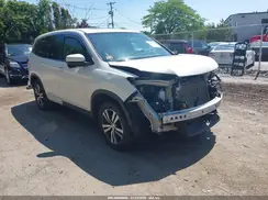 5FNYF6H56JB020633 2018 HONDA PILOT