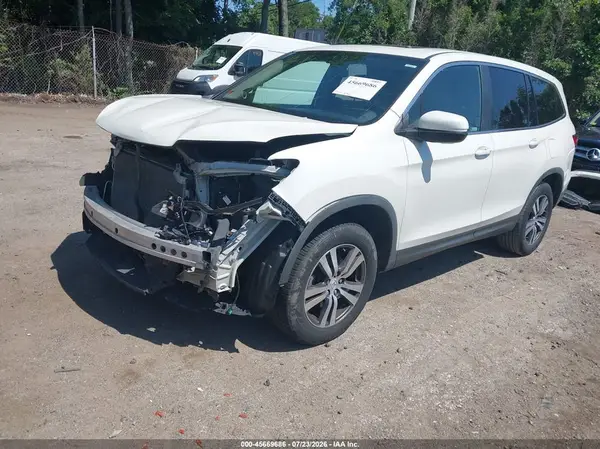 5FNYF6H56JB020633 2018 HONDA PILOT - Image 2