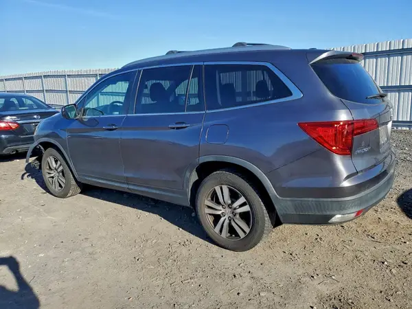 5FNYF6H56JB028361 2018 HONDA PILOT - Image 2