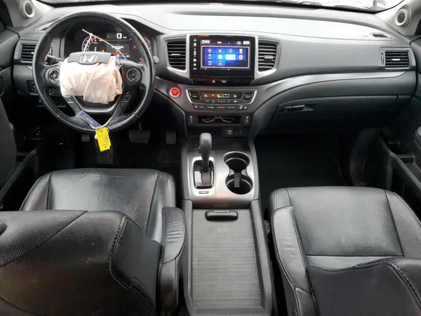 5FNYF6H56JB051123 2018 HONDA PILOT - Image 8