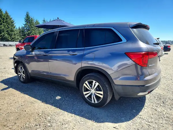 5FNYF6H56JB053065 2018 HONDA PILOT - Image 2