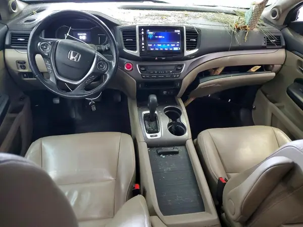 5FNYF6H56JB062171 2018 HONDA PILOT - Image 8