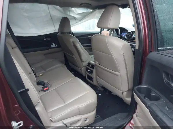 5FNYF6H56KB001064 2019 HONDA PILOT - Image 8