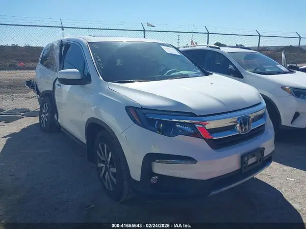 5FNYF6H56KB038745 2019 HONDA PILOT - Image 1