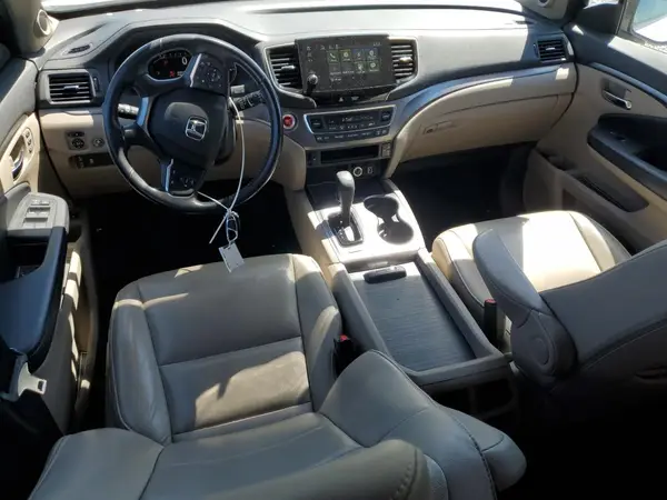 5FNYF6H56KB057568 2019 HONDA PILOT - Image 8