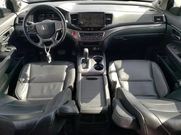 5FNYF6H56KB067758 2019 HONDA PILOT - Image 8