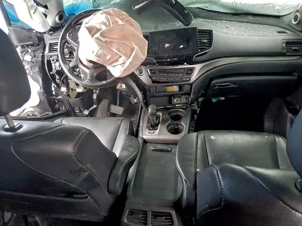 5FNYF6H56KB084415 2019 HONDA PILOT - Image 8