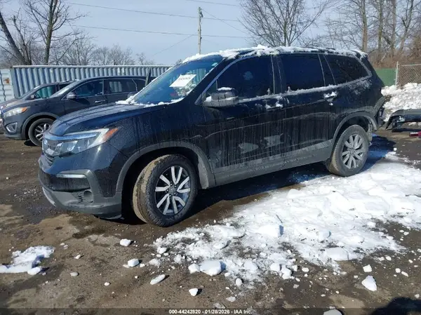 5FNYF6H56KB093051 2019 HONDA PILOT - Image 2
