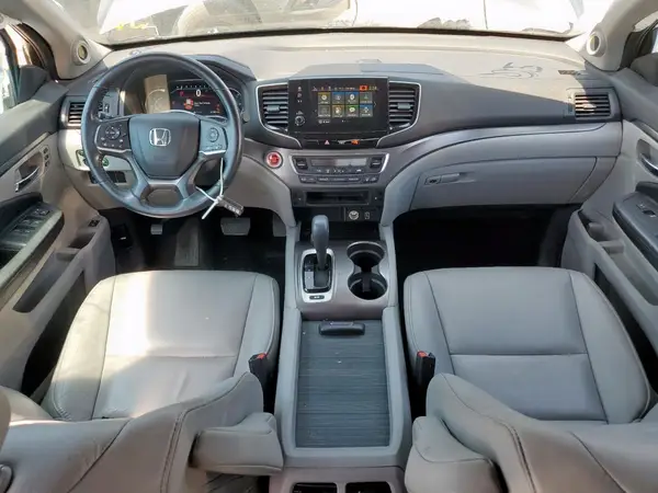 5FNYF6H56KB096595 2019 HONDA PILOT - Image 8