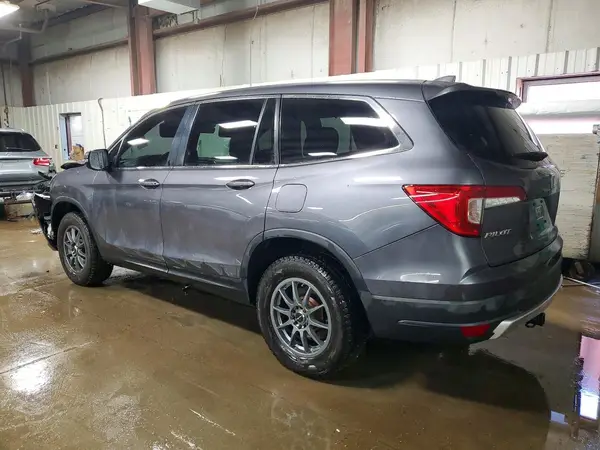 5FNYF6H56KB100693 2019 HONDA PILOT - Image 2