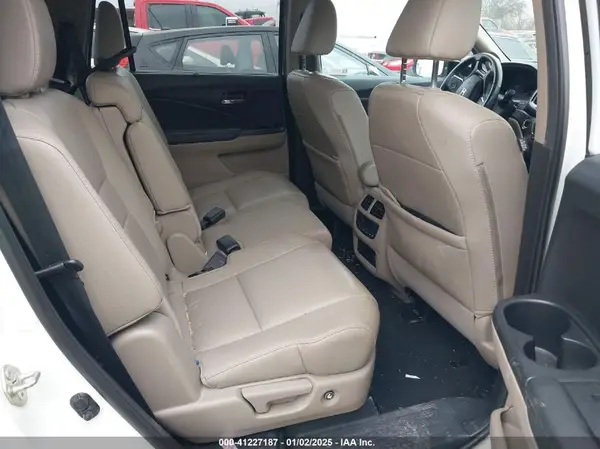 5FNYF6H56LB021624 2020 HONDA PILOT - Image 8