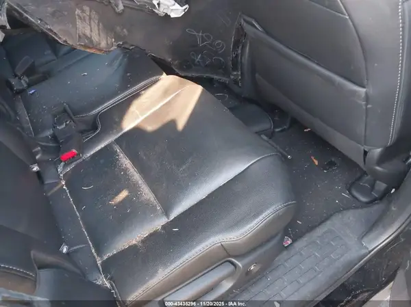 5FNYF6H56LB032476 2020 HONDA PILOT - Image 8