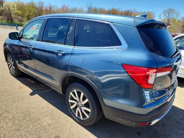 5FNYF6H56LB061153 2020 HONDA PILOT - Image 2