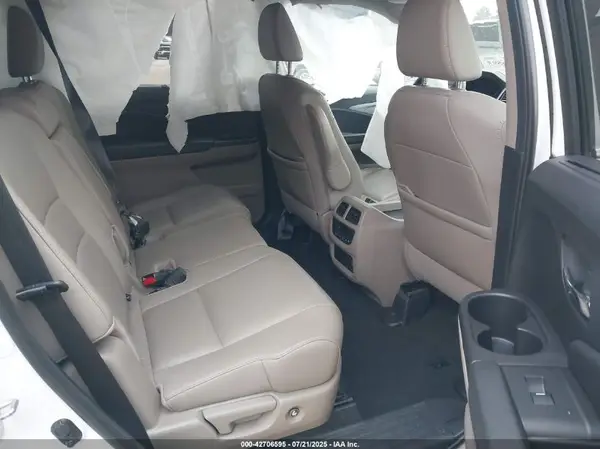 5FNYF6H56MB025156 2021 HONDA PILOT - Image 8