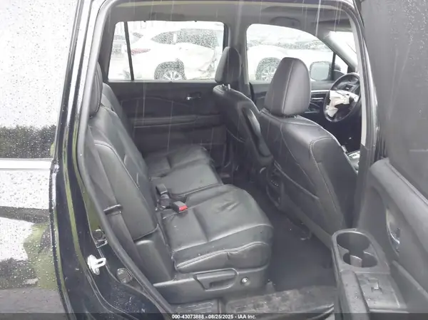 5FNYF6H56MB097748 2021 HONDA PILOT - Image 8