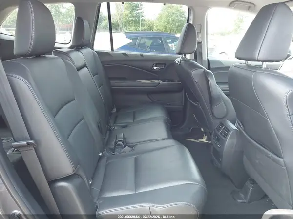 5FNYF6H56MB101443 2021 HONDA PILOT - Image 8