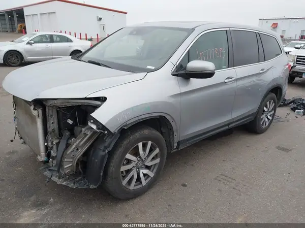 5FNYF6H56NB018709 2022 HONDA PILOT - Image 2