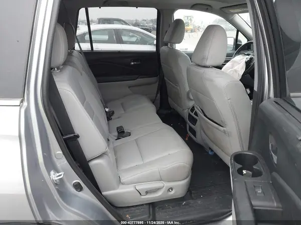 5FNYF6H56NB018709 2022 HONDA PILOT - Image 8