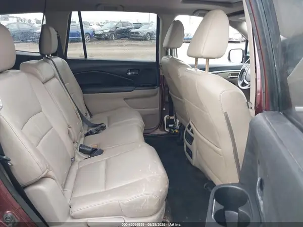 5FNYF6H57GB003896 2016 HONDA PILOT - Image 8
