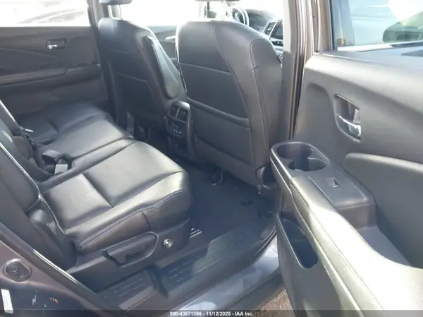 5FNYF6H57GB026921 2016 HONDA PILOT - Image 8