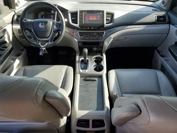 5FNYF6H57GB043105 2016 HONDA PILOT - Image 8