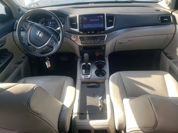 5FNYF6H57GB085547 2016 HONDA PILOT - Image 8