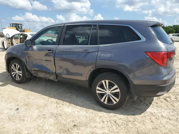 5FNYF6H57HB002541 2017 HONDA PILOT - Image 2