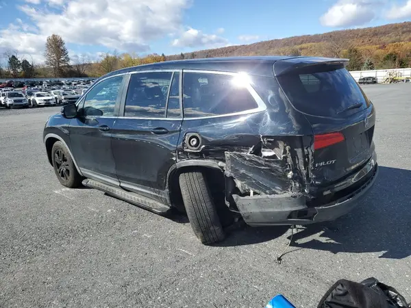 5FNYF6H57HB004841 2017 HONDA PILOT - Image 2