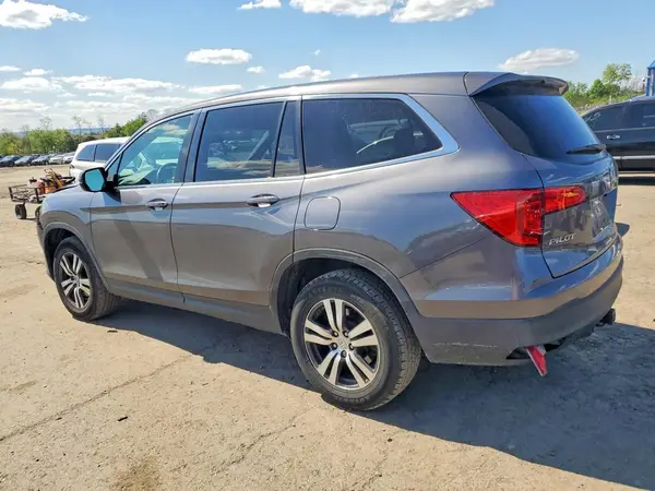 5FNYF6H57HB019498 2017 HONDA PILOT - Image 2