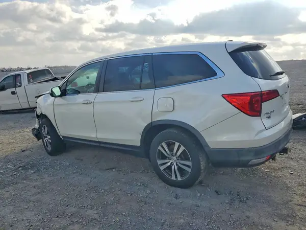 5FNYF6H57HB036589 2017 HONDA PILOT - Image 2