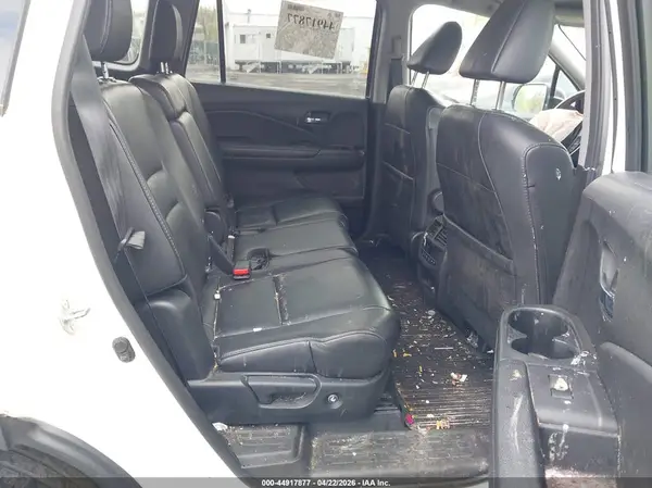 5FNYF6H57HB040772 2017 HONDA PILOT - Image 8