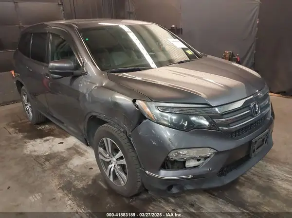 5FNYF6H57HB043056 2017 HONDA PILOT - Image 1