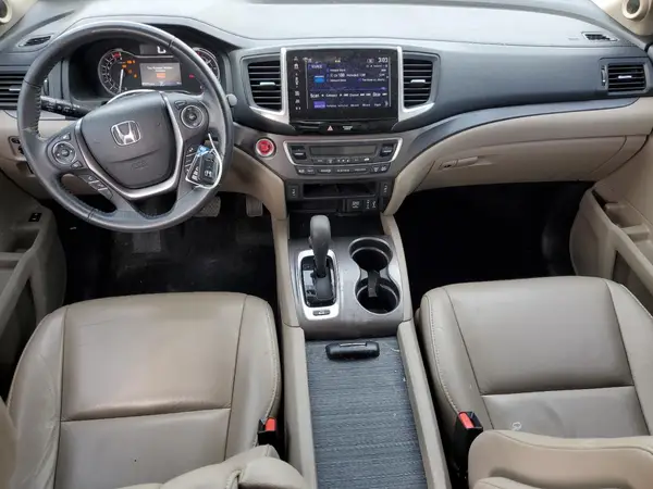 5FNYF6H57HB044966 2017 HONDA PILOT - Image 8