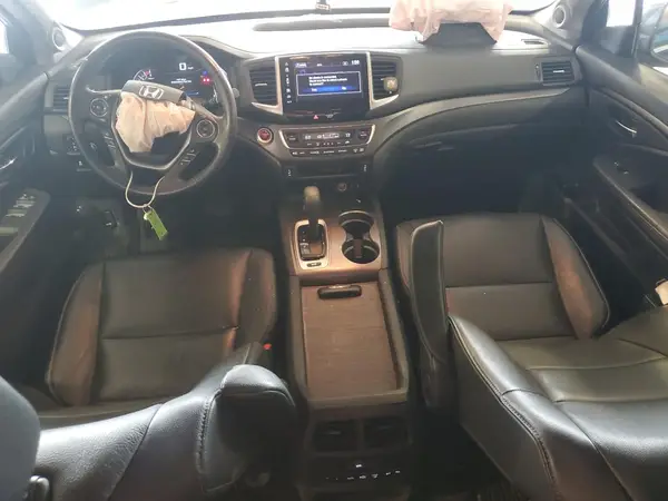 5FNYF6H57HB057068 2017 HONDA PILOT - Image 8