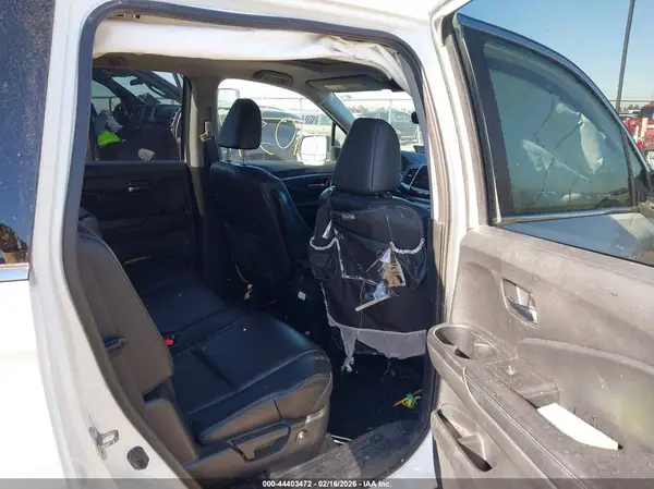 5FNYF6H57HB059449 2017 HONDA PILOT - Image 8