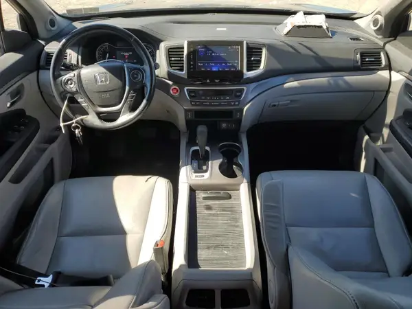 5FNYF6H57HB059855 2017 HONDA PILOT - Image 8