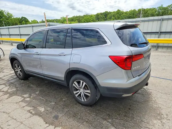 5FNYF6H57HB086683 2017 HONDA PILOT - Image 2