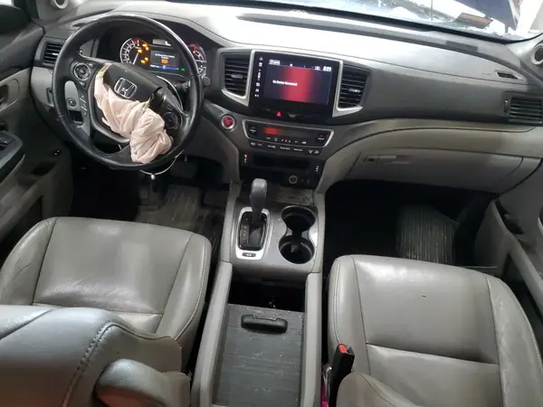 5FNYF6H57HB099918 2017 HONDA PILOT - Image 8