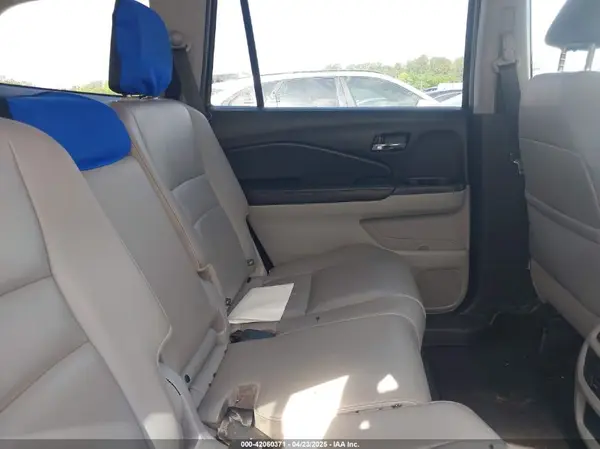 5FNYF6H57HB099952 2017 HONDA PILOT - Image 8