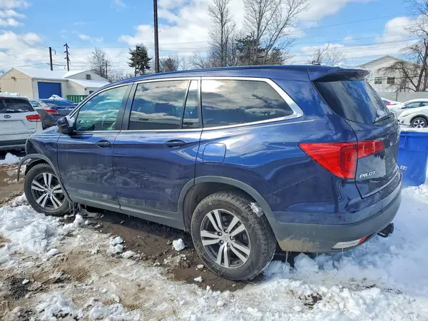 5FNYF6H57HB100517 2017 HONDA PILOT - Image 2