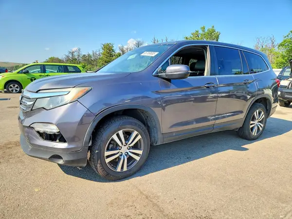 5FNYF6H57JB017935 2018 HONDA PILOT - Image 1