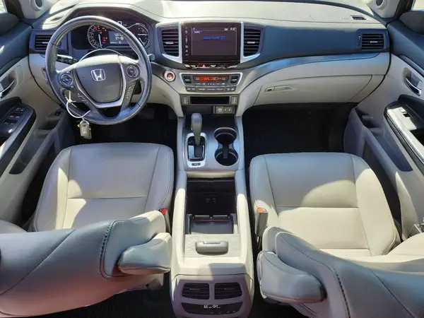 5FNYF6H57JB025291 2018 HONDA PILOT - Image 8