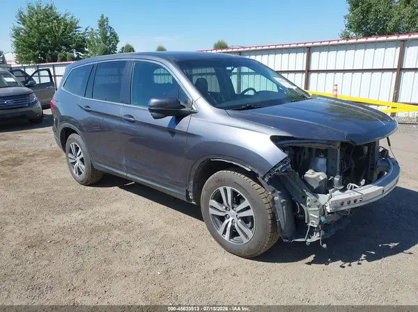 5FNYF6H57JB028241 2018 HONDA PILOT - Image 1