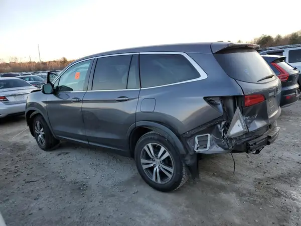5FNYF6H57JB031818 2018 HONDA PILOT - Image 2
