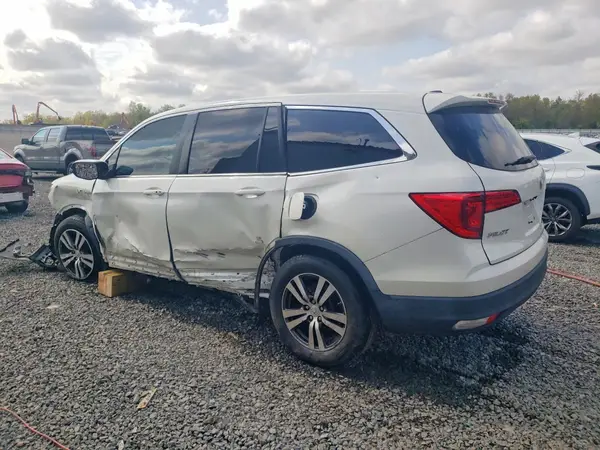 5FNYF6H57JB055228 2018 HONDA PILOT - Image 2