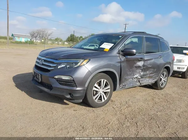 5FNYF6H57JB062583 2018 HONDA PILOT - Image 2