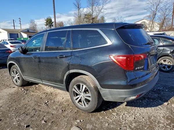 5FNYF6H57JB065872 2018 HONDA PILOT - Image 2