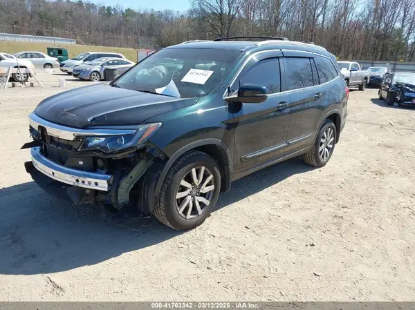 5FNYF6H57KB002174 2019 HONDA PILOT - Image 2